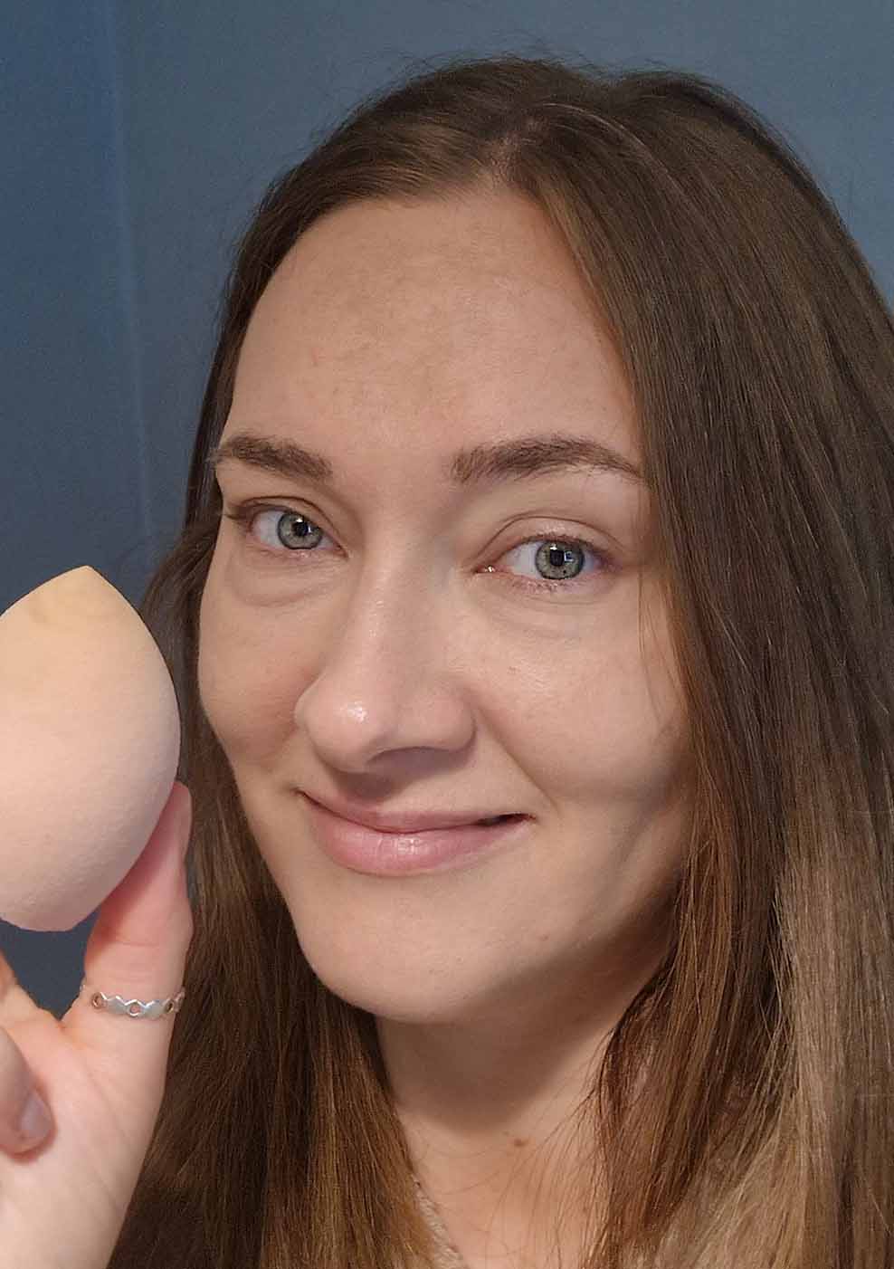 Beauty blender foundation finish review